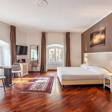 Inn Rome Rooms & Suites Kültér fotó