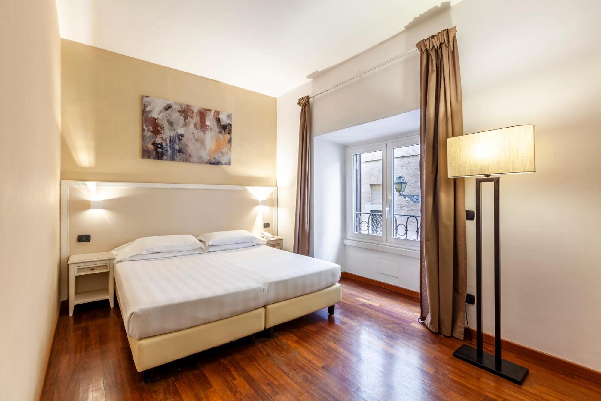 Inn Rome Rooms & Suites Kültér fotó