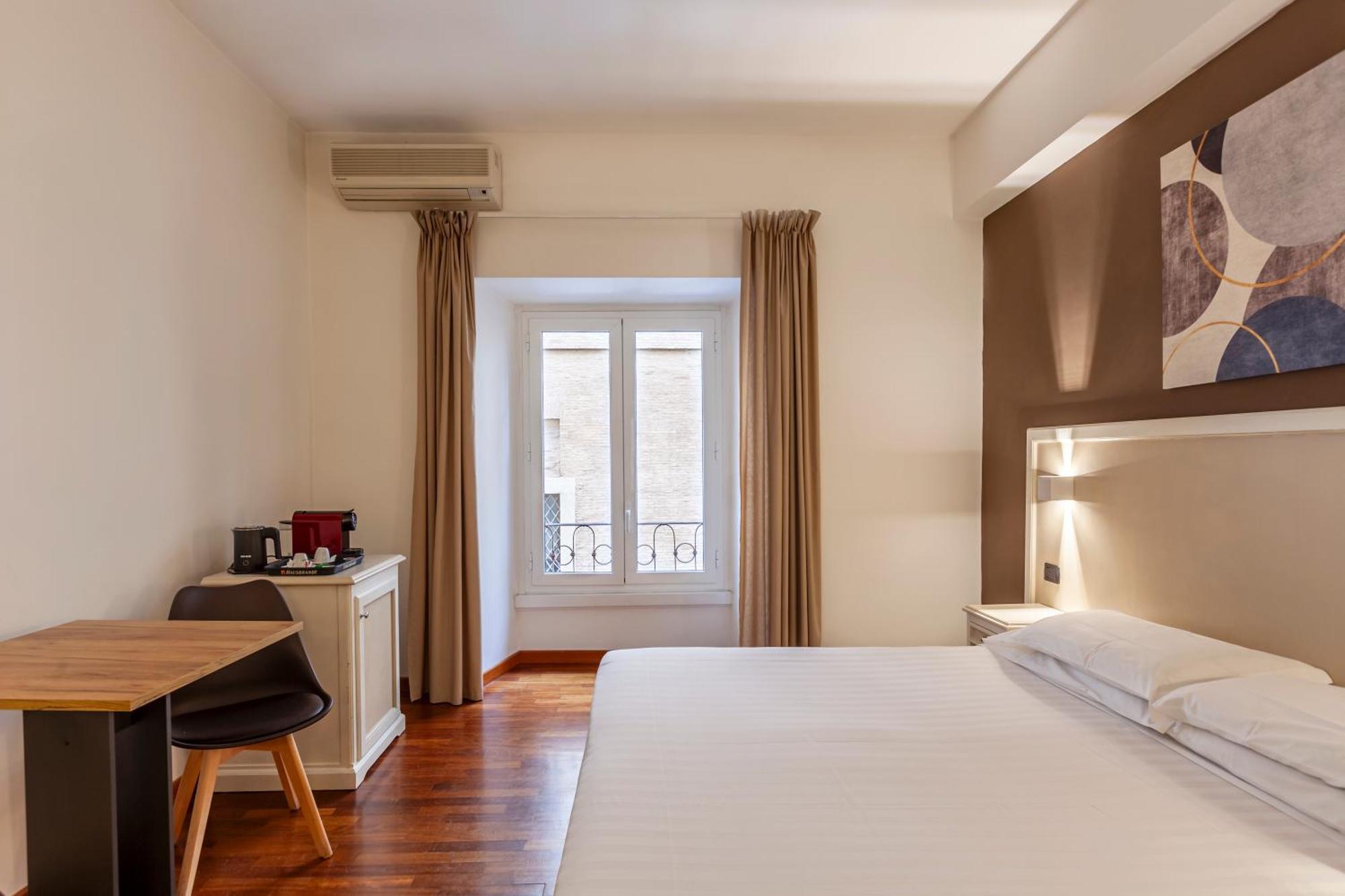 Inn Rome Rooms & Suites Kültér fotó