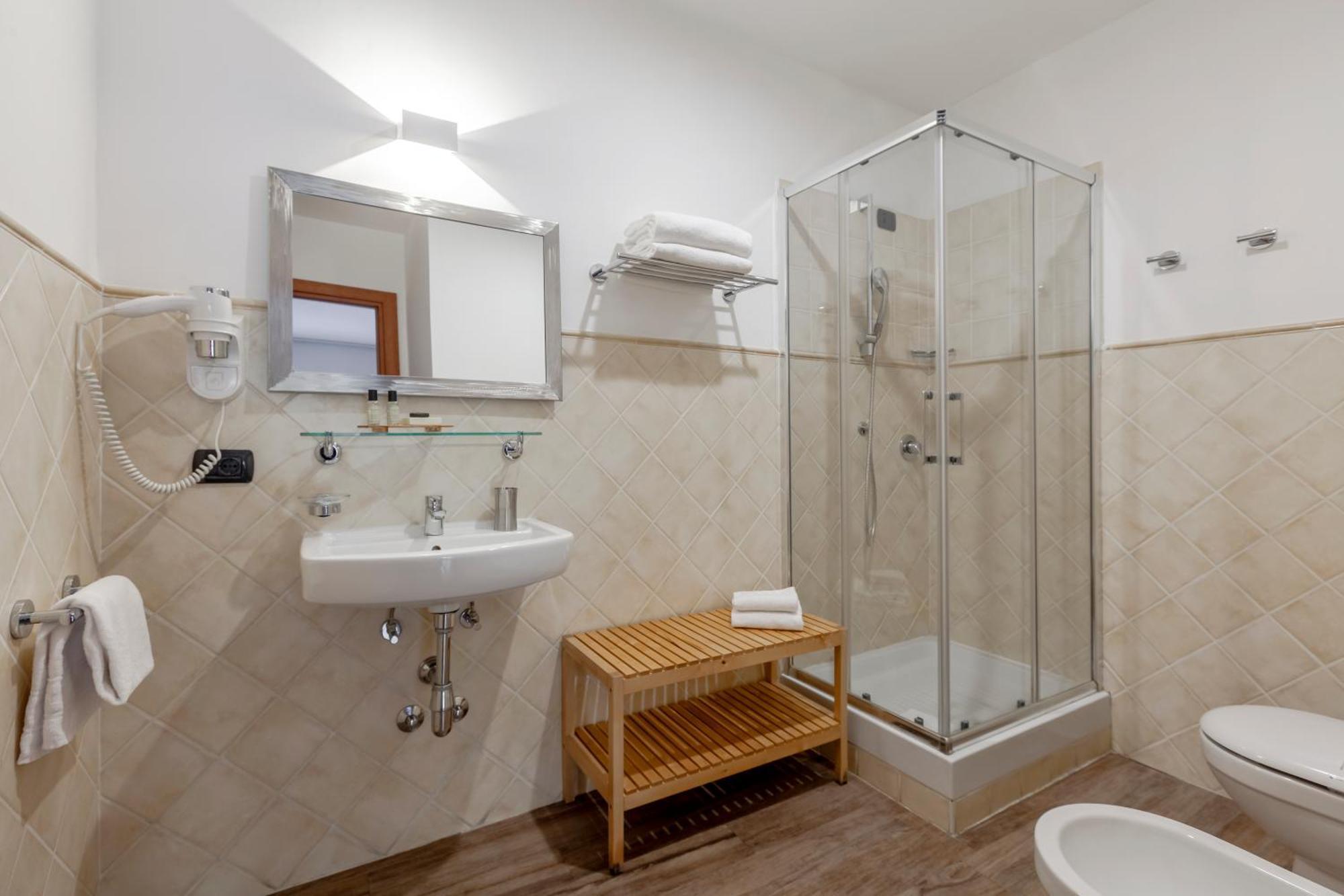 Inn Rome Rooms & Suites Kültér fotó